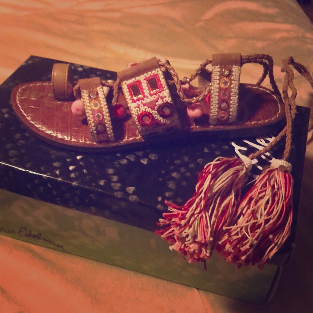 Sam Eldeman Gladiator Sandals